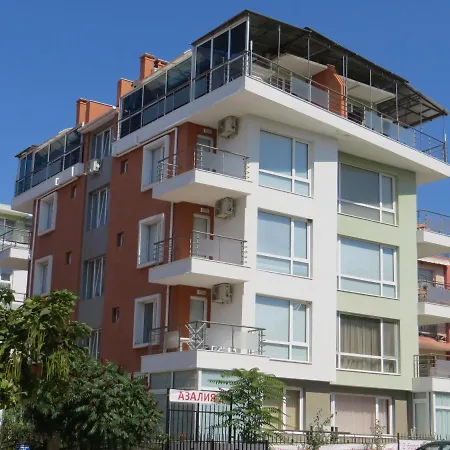 In Azalia 2 Complex Appartement